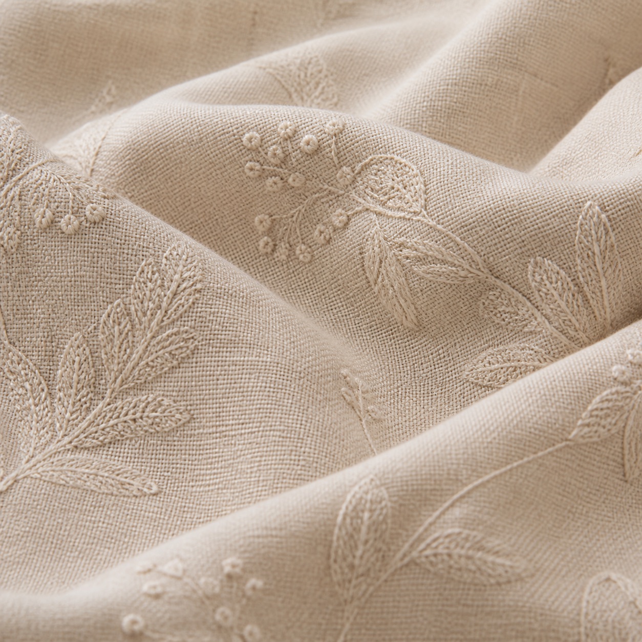 Embroidery texture direction